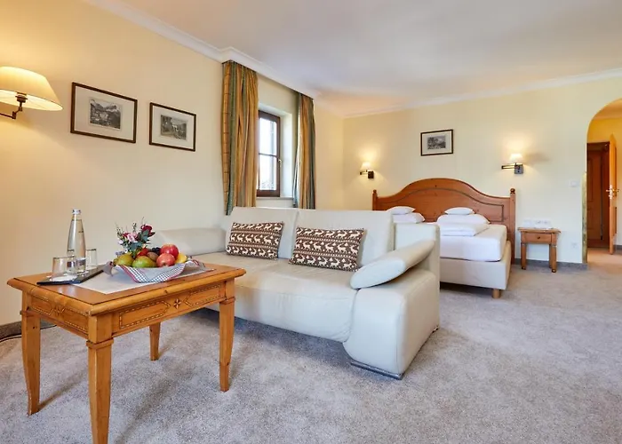 楚格峰酒店 酒店