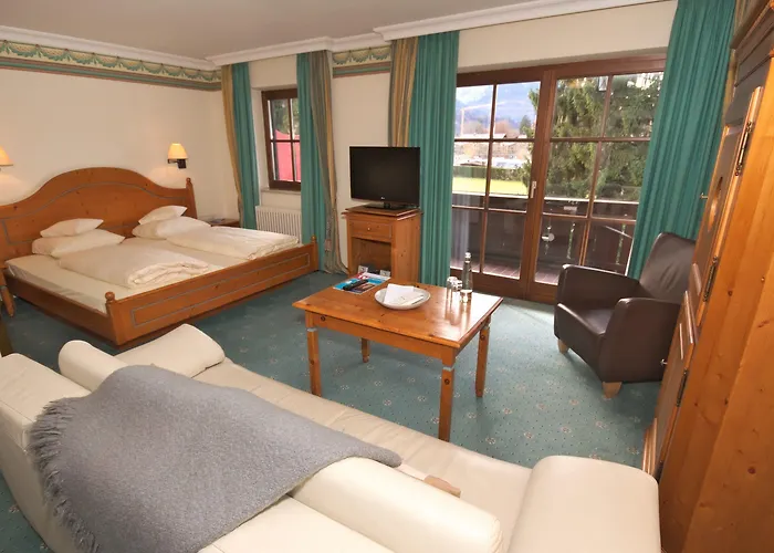 楚格峰酒店 酒店