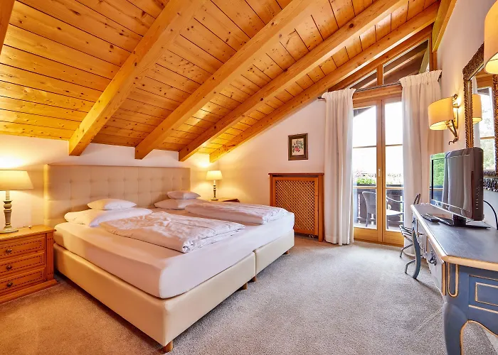 楚格峰酒店 加爾米施-帕滕基興