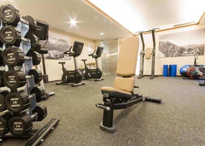 楚格峰酒店 4* 加爾米施-帕滕基興